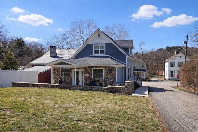 823 Salt Street, Saltsburg Area, PA 15681