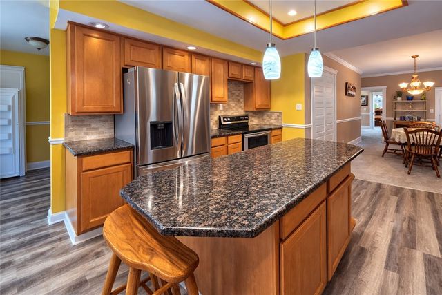 823 Salt Street, Saltsburg Area, PA 15681