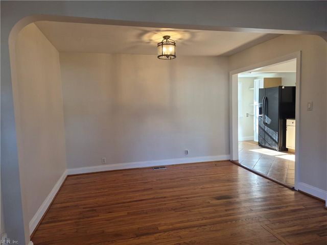 615 Maycox AVE, Norfolk, VA 23505