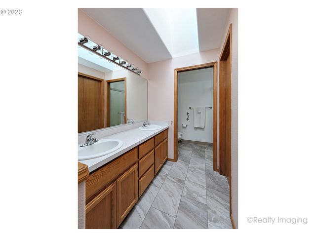15302 Ne 12TH Way, Vancouver, WA 98684