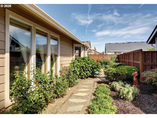 15302 Ne 12TH Way, Vancouver, WA 98684