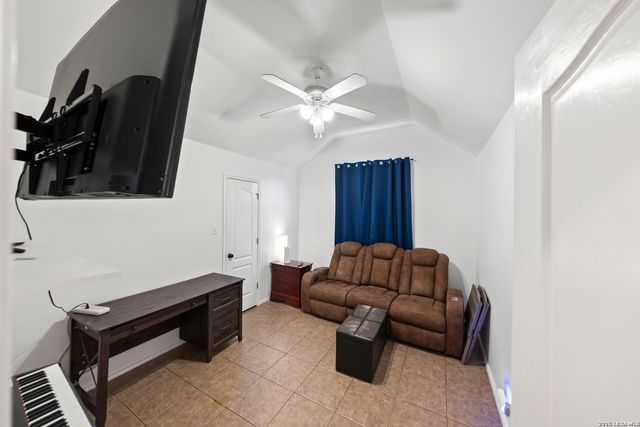 2128 Stonehaven, New Braunfels, TX 78130