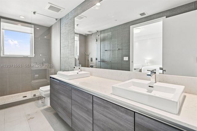 1080 Brickell Ave 3800, Miami, FL 33131