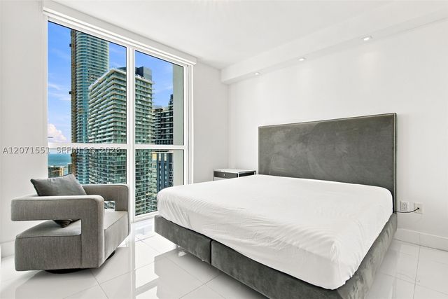 1080 Brickell Ave 3800, Miami, FL 33131