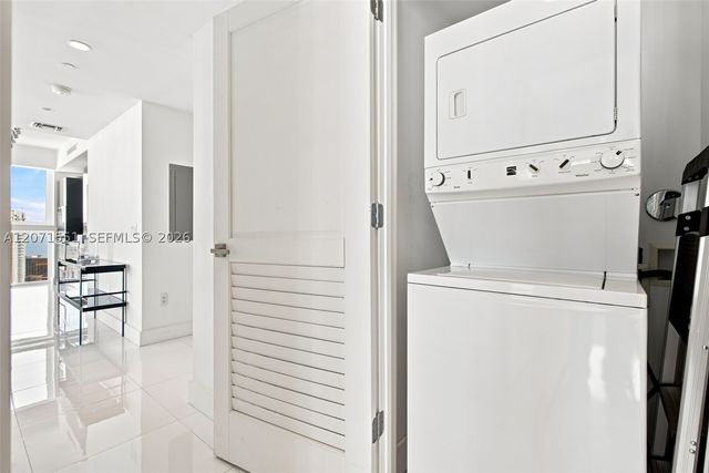 1080 Brickell Ave 3800, Miami, FL 33131