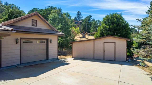 30100 Sunland Way, Tehachapi, CA 93561