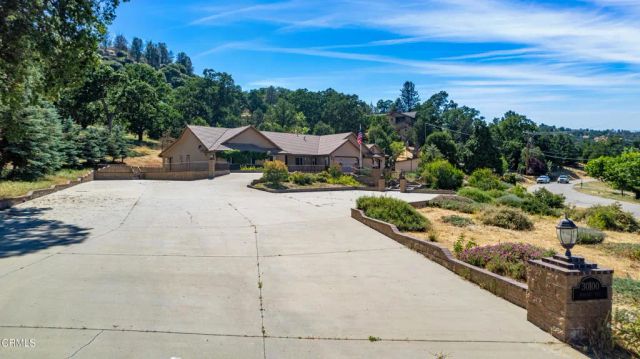 30100 Sunland Way, Tehachapi, CA 93561