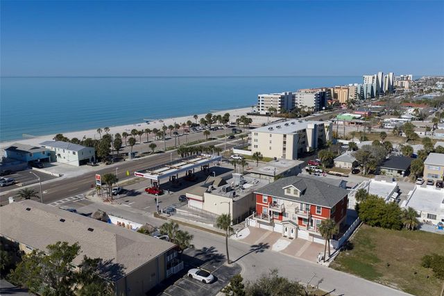 114 143RD AVENUE E B, Madeira Beach, FL 33708