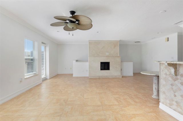 114 143RD AVENUE E B, Madeira Beach, FL 33708