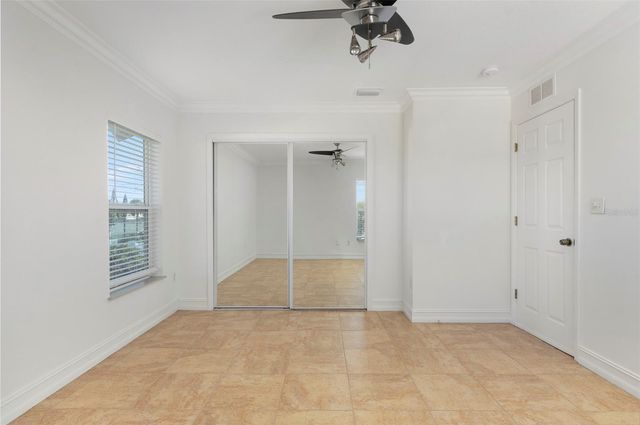 114 143RD AVENUE E B, Madeira Beach, FL 33708