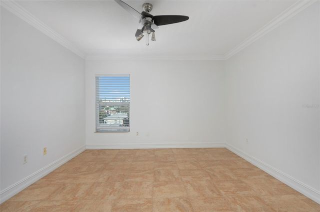 114 143RD AVENUE E B, Madeira Beach, FL 33708