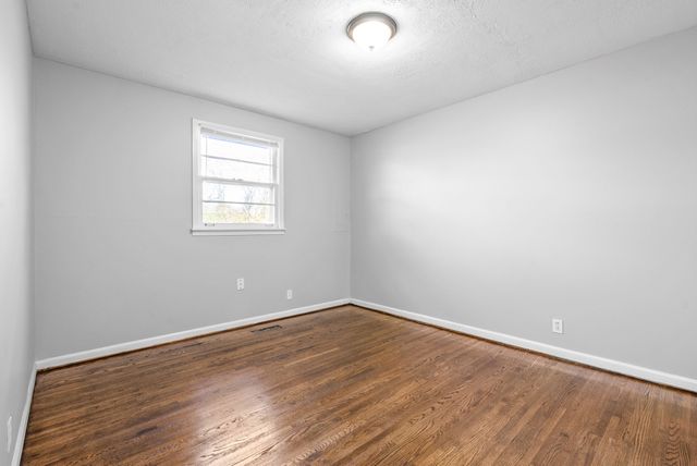 113 Tandy Dr Apt C, Clarksville, TN 37042