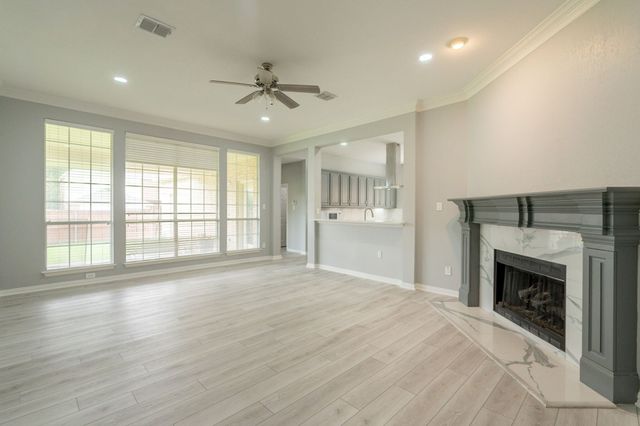 7728 Saragosa Creek Drive, Plano, TX 75025