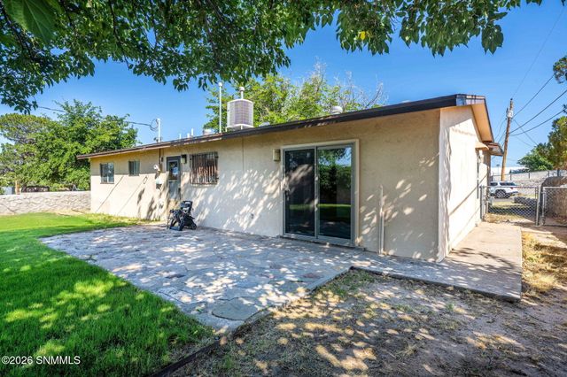 1836 Juniper Avenue, Las Cruces, NM 88001