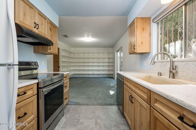 1836 Juniper Avenue, Las Cruces, NM 88001