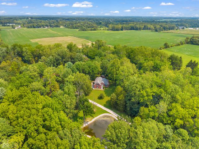 2690 E County Road 800 S, Clayton, IN 46118