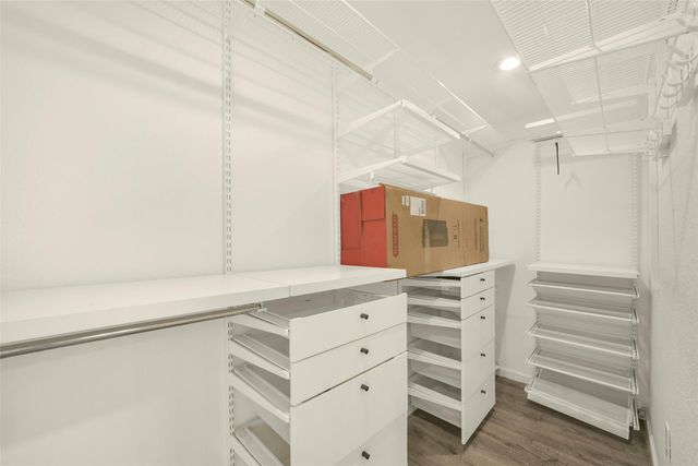 12111 Whittington Drive, Houston, TX 77077