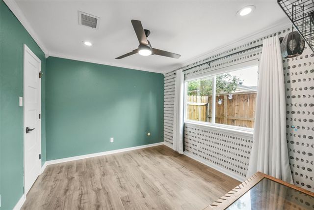 12111 Whittington Drive, Houston, TX 77077