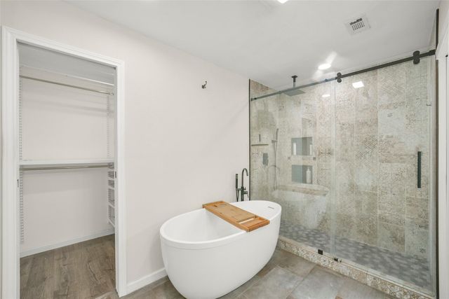 12111 Whittington Drive, Houston, TX 77077