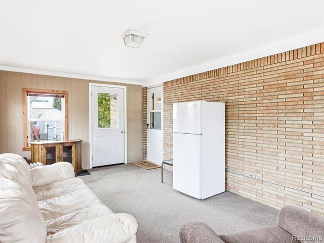 2025 Union Street, Port Huron, MI 48060