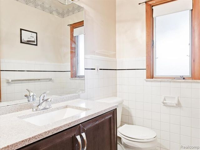 2025 Union Street, Port Huron, MI 48060