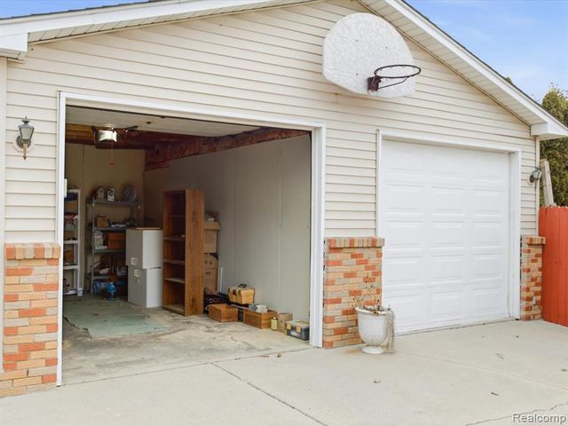 2025 Union Street, Port Huron, MI 48060