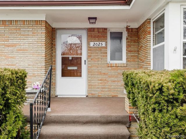 2025 Union Street, Port Huron, MI 48060