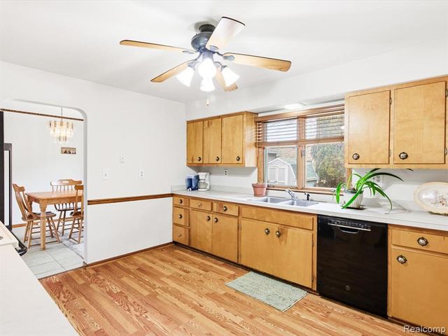 2025 Union Street, Port Huron, MI 48060