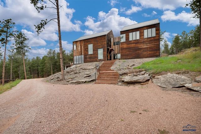 23968 THOMPSON DR, Hill City, SD 57745