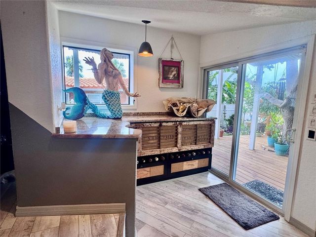 735 79TH CIRCLE S, St Petersburg, FL 33707