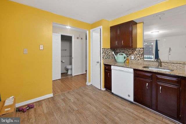 14 SEEK CT, Takoma Park, MD 20912