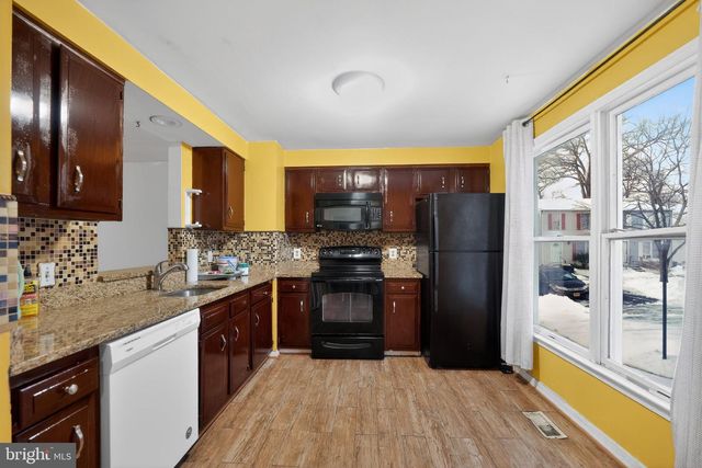 14 SEEK CT, Takoma Park, MD 20912