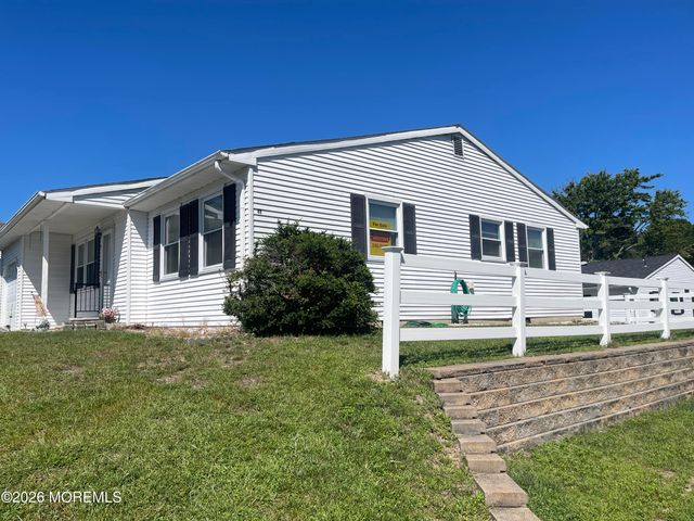 48 Churchill Road 71, Whiting, NJ 08759