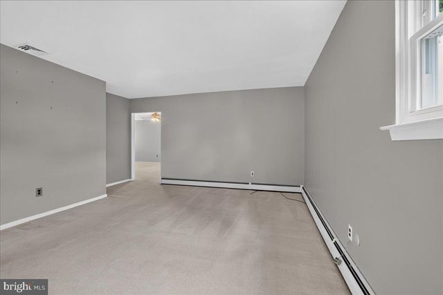 505 FAITH DR, Norristown, PA 19403