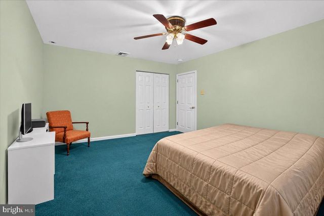 505 FAITH DR, Norristown, PA 19403