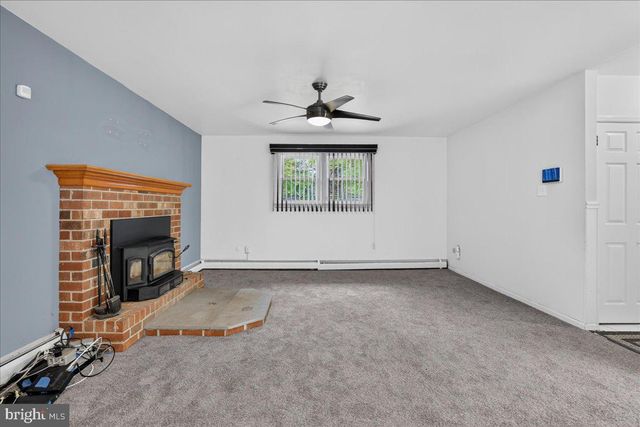505 FAITH DR, Norristown, PA 19403
