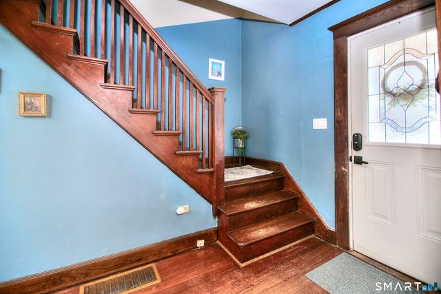 117 Nash Lane, Bridgeport, CT 06605