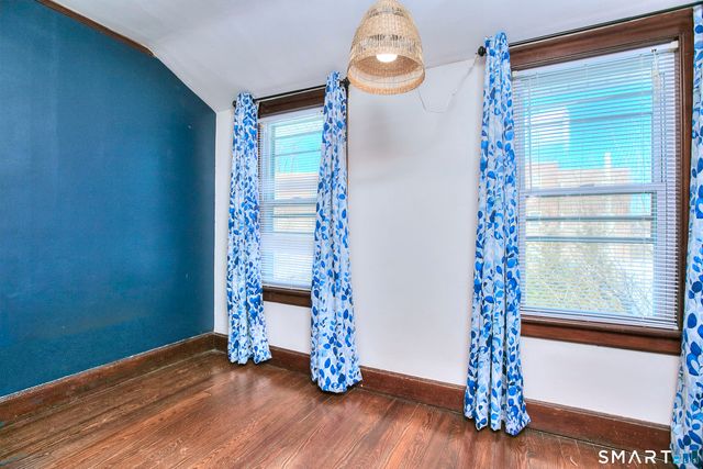 117 Nash Lane, Bridgeport, CT 06605