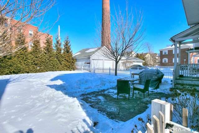 117 Nash Lane, Bridgeport, CT 06605