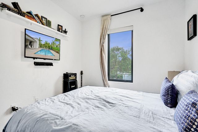 435 NW 17th Street, Fort Lauderdale, FL 33311