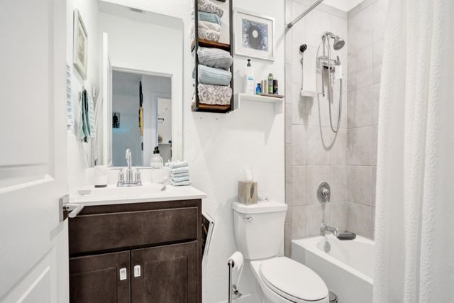 435 NW 17th Street, Fort Lauderdale, FL 33311