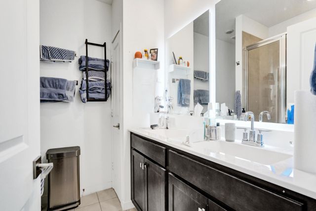 435 NW 17th Street, Fort Lauderdale, FL 33311