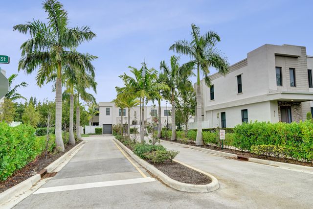 435 NW 17th Street, Fort Lauderdale, FL 33311