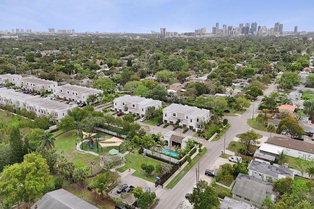 435 NW 17th Street, Fort Lauderdale, FL 33311