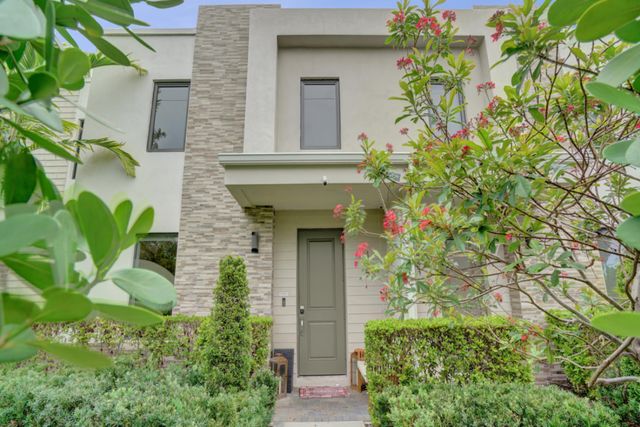 435 NW 17th Street, Fort Lauderdale, FL 33311