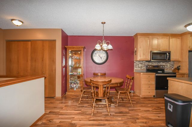 1513 28th Avenue S, Fargo, ND 58103