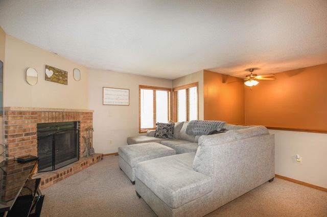 1513 28th Avenue S, Fargo, ND 58103