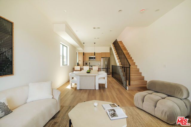 1343 S Ogden Drive, Los Angeles, CA 90019