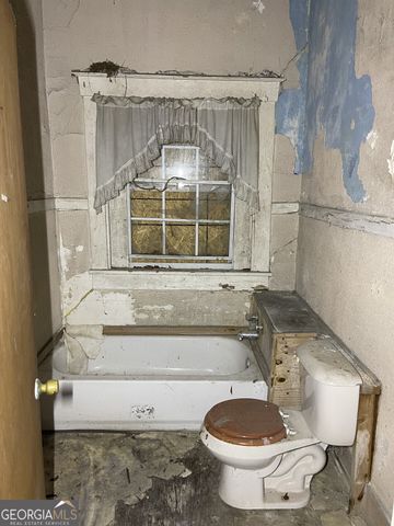 1851 Coleman Avenue, Macon, GA 31201