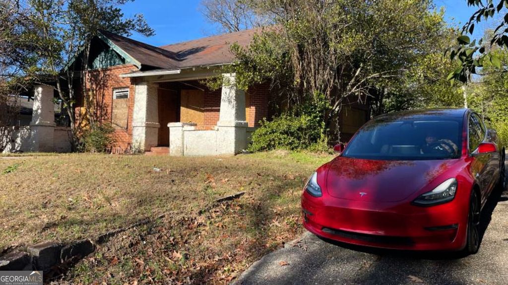 1851 Coleman Avenue, Macon, GA 31201